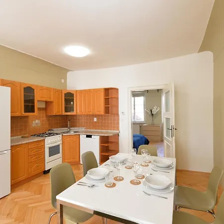 Celetna 27 Apartament