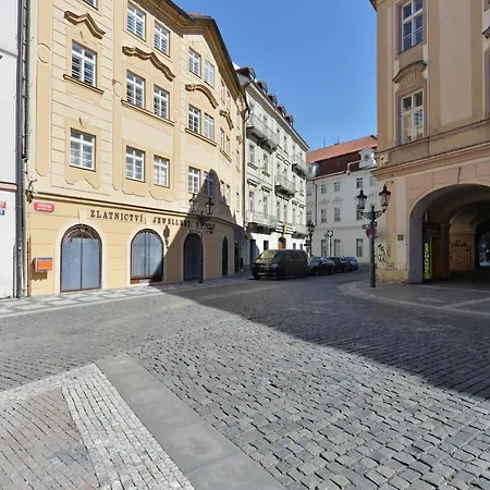 Celetna 27 * Прага